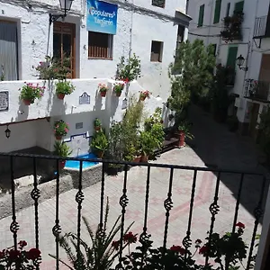 https://casa-santa-ana-lanjaron.es-andalucia.com